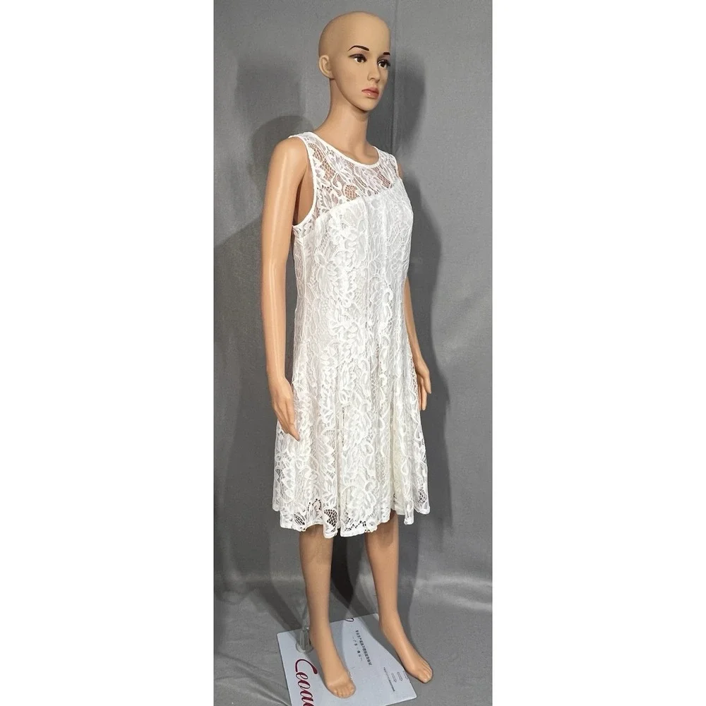 Gabby Skye White Lace Teen Dress‎ Size 16